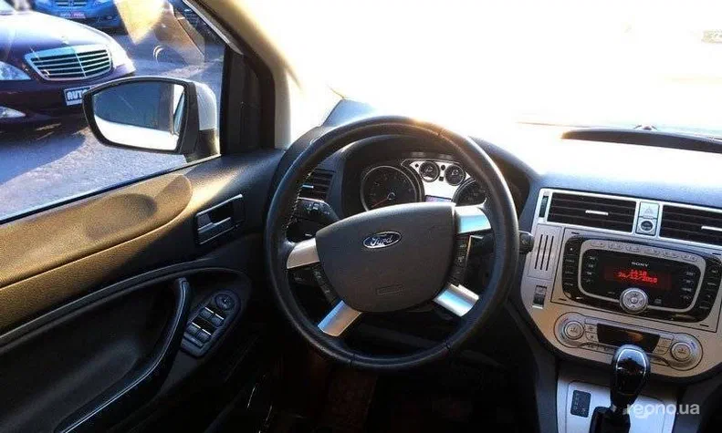 Ford Kuga 2012 - 12