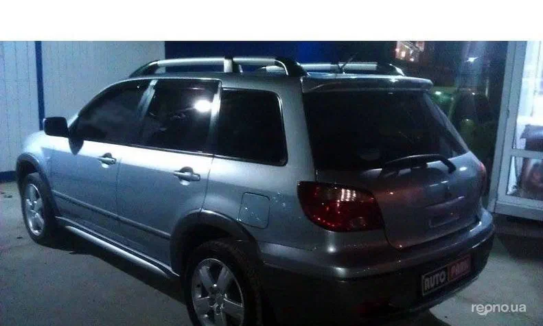 Mitsubishi Outlander 2006 - 13