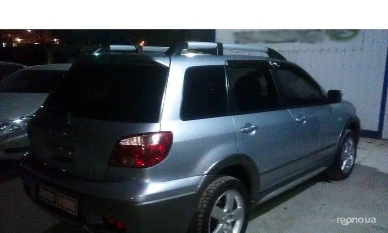 Mitsubishi Outlander 2006 - 11