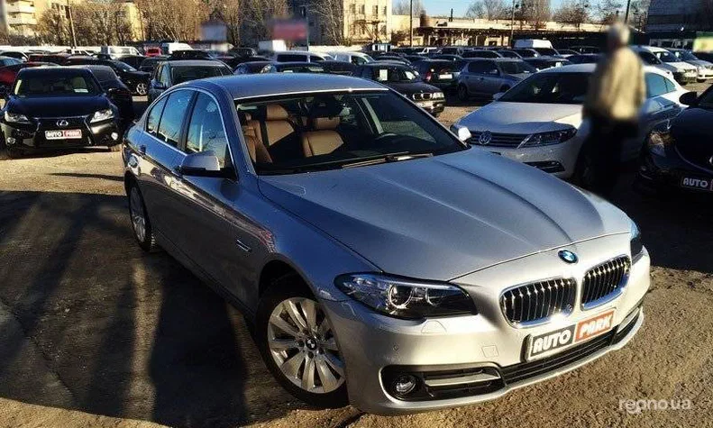 BMW 5 серія 2015 - 26