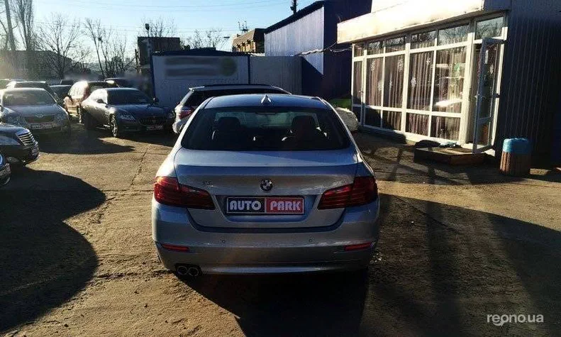 BMW 5 серія 2015 - 22
