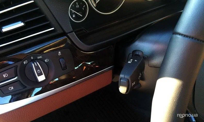 BMW 5 серія 2015 - 14