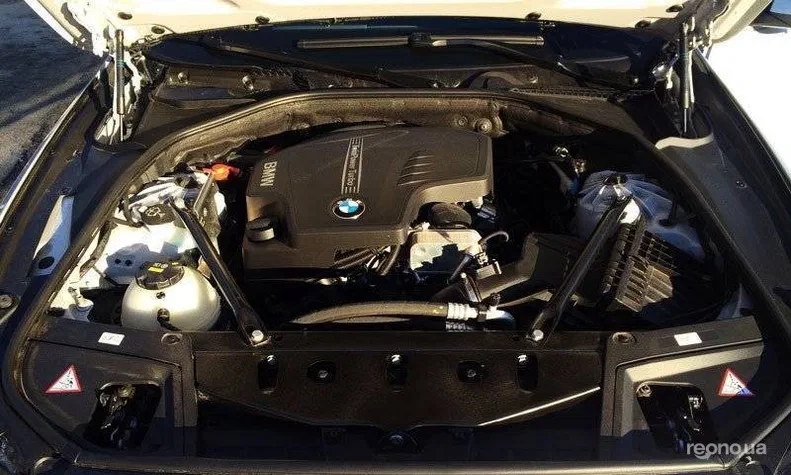 BMW 5 серія 2015 - 19