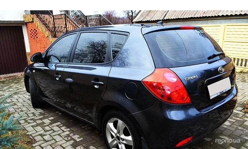 Kia Ceed 2009 - 11