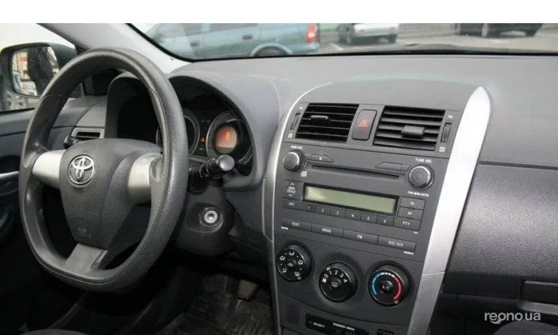 Toyota Corolla 2010 - 2