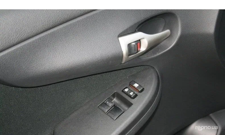 Toyota Corolla 2010 - 4