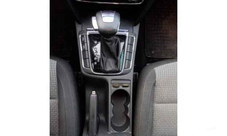 Skoda Superb 2010 - 12