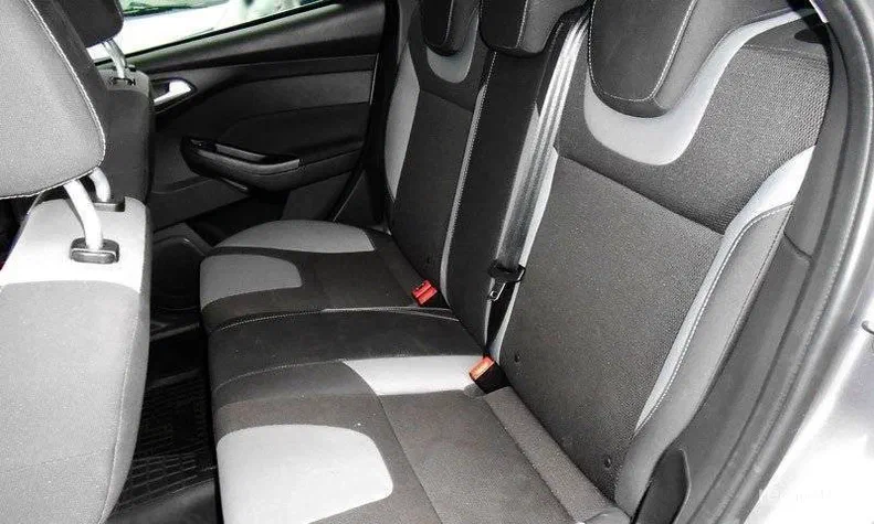 Ford Focus 2013 - 21