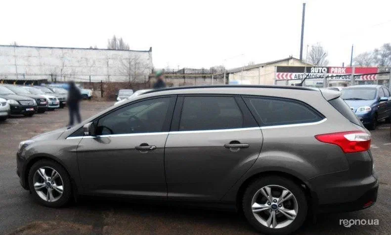 Ford Focus 2013 - 22