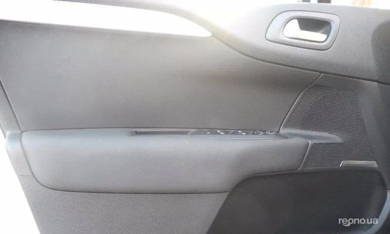 Citroen C4 2013 - 25