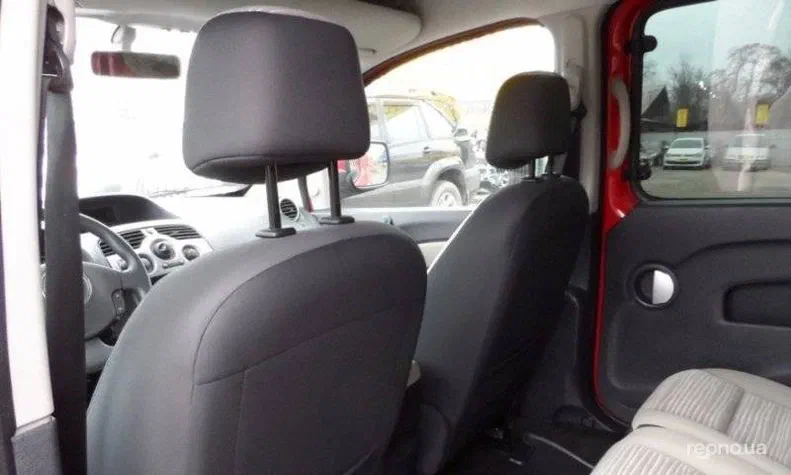 Renault Kangoo 2011 - 21