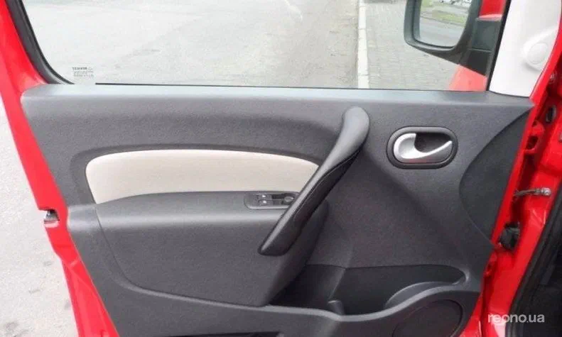 Renault Kangoo 2011 - 6