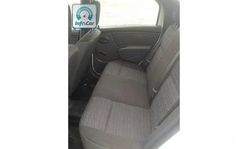 Renault Logan 2012 - 9