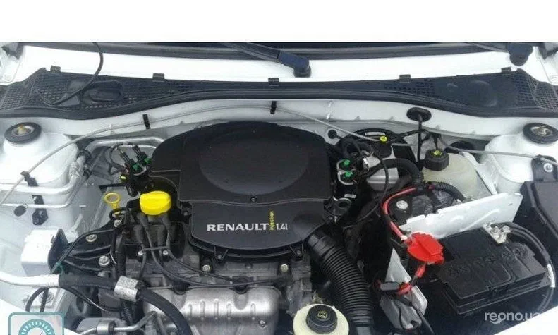 Renault Logan 2012 - 12