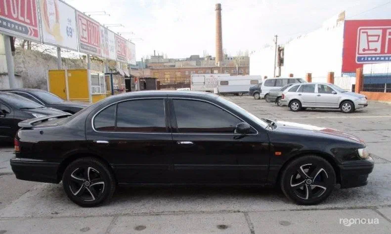 Nissan Maxima 1997 - 19