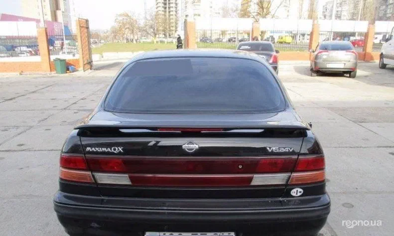 Nissan Maxima 1997 - 17