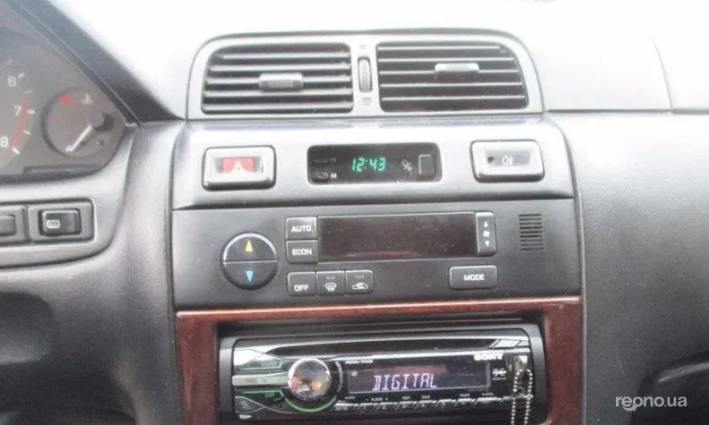 Nissan Maxima 1997 - 9
