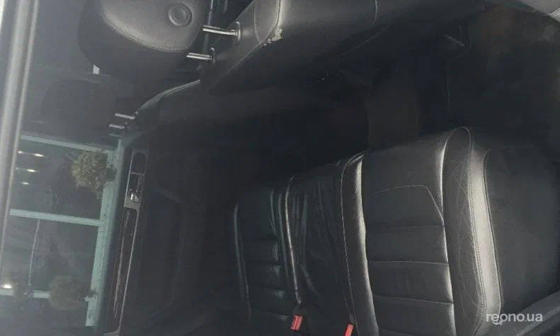 Volkswagen Touareg 2008 - 8