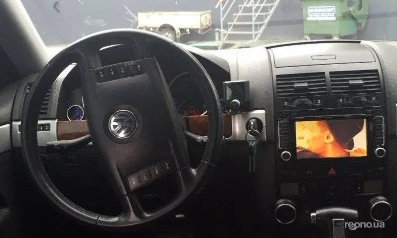 Volkswagen Touareg 2008 - 1