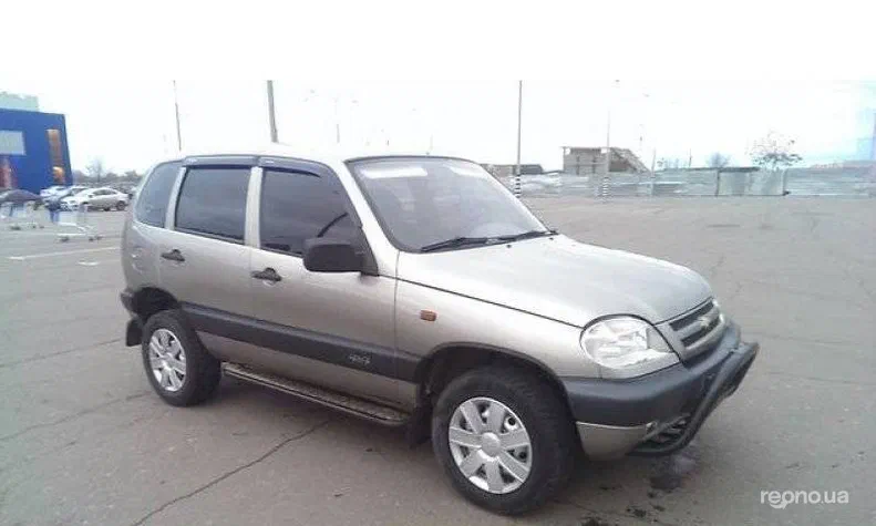 Chevrolet Niva 2008 - 8