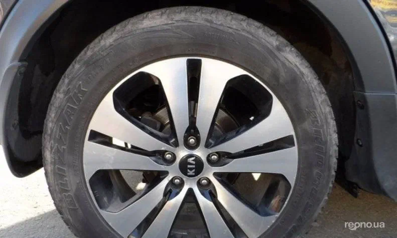 Kia Sportage 2011 - 23