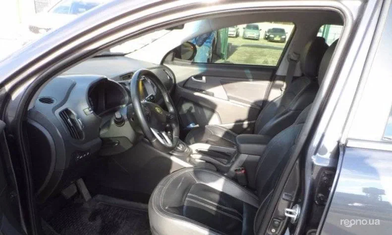 Kia Sportage 2011 - 21