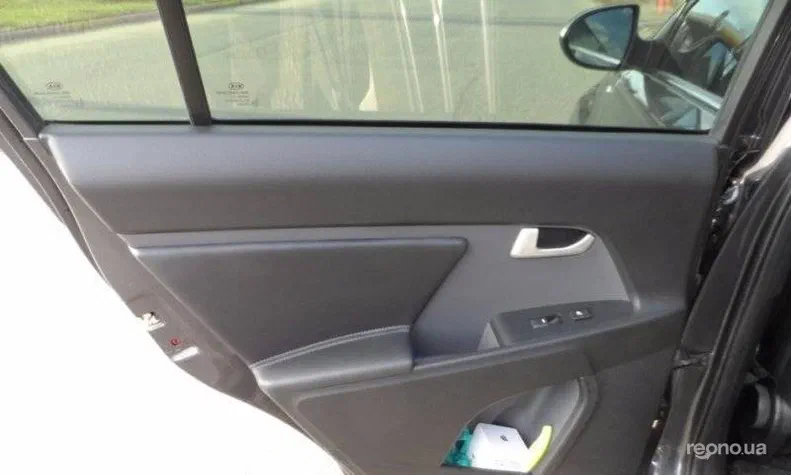 Kia Sportage 2011 - 10