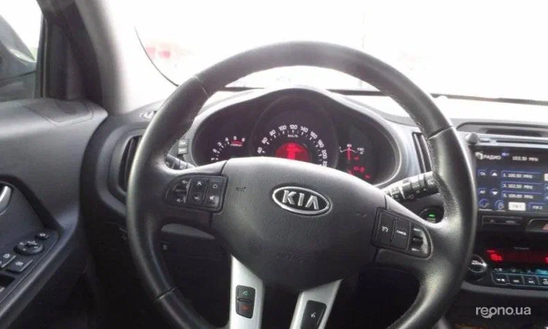 Kia Sportage 2011 - 16