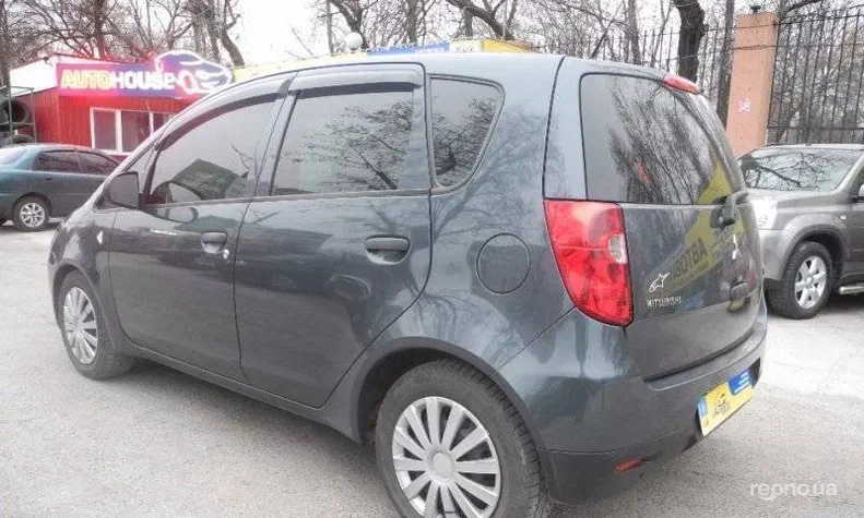 Mitsubishi Colt 2009 - 13