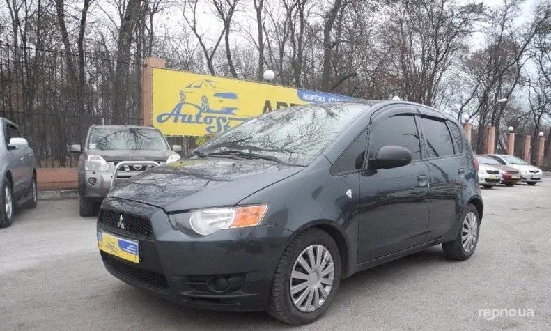 Mitsubishi Colt 2009 - 18