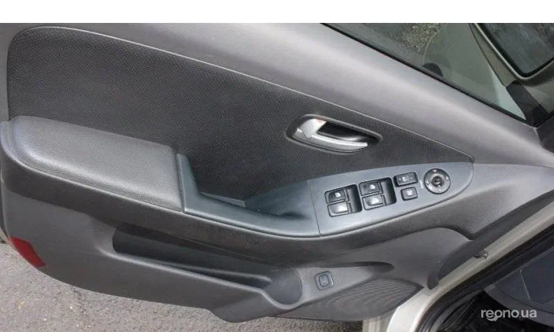 Hyundai Elantra 2008 - 13