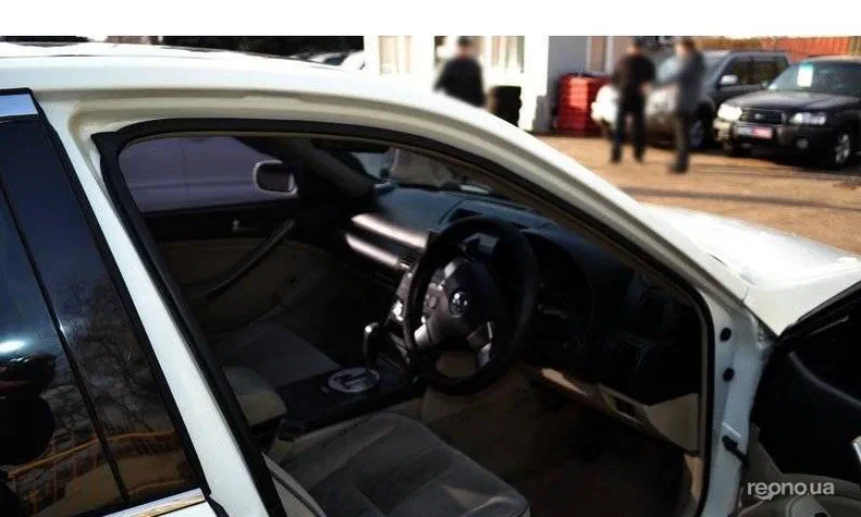 Nissan Skyline 2002 - 2