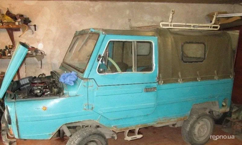 ЛуАЗ 967 1990 - 0