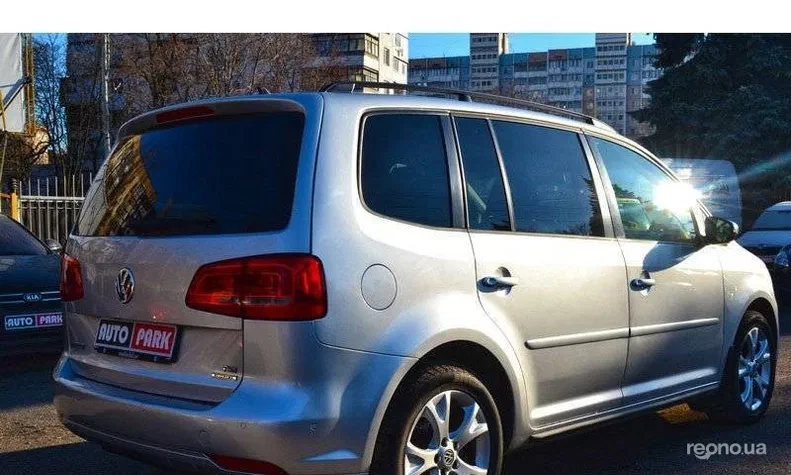 Volkswagen Touran 2010 - 18