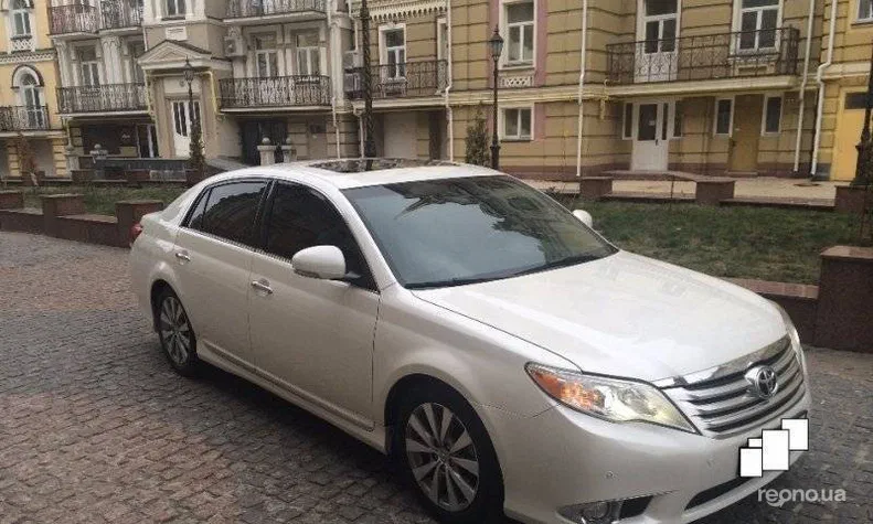 Toyota Avalon 2011 - 4