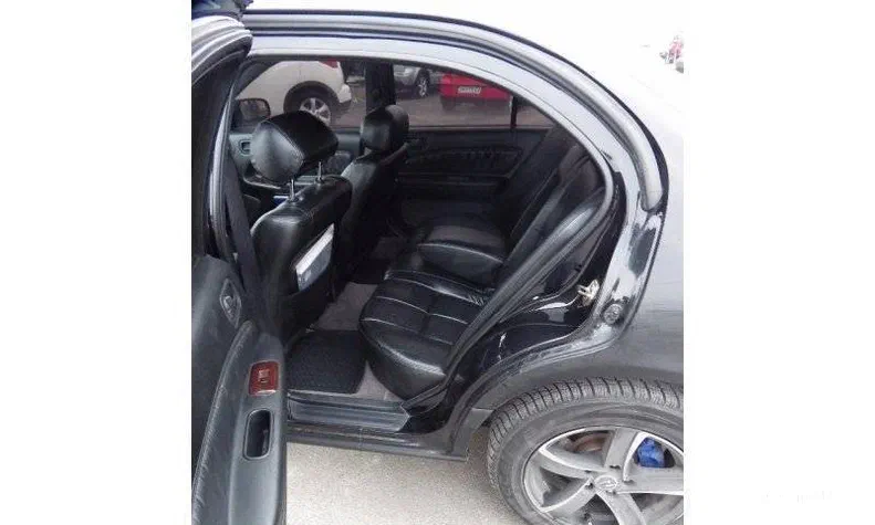 Nissan Maxima 1997 - 5