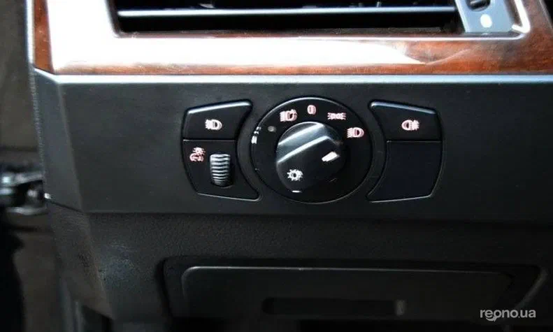 BMW 5 серія 2007 - 16