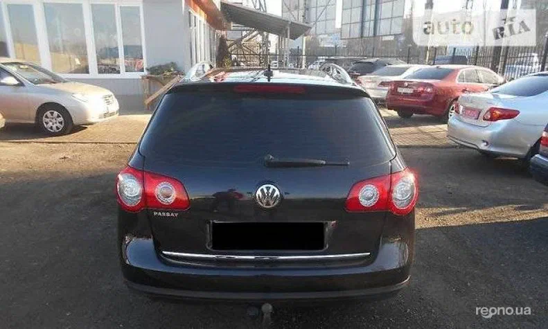 Volkswagen Passat 2010 - 4