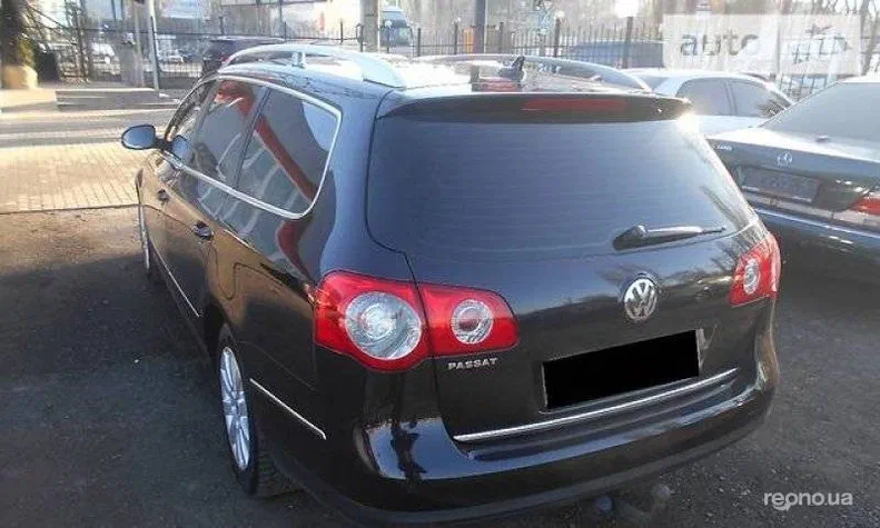 Volkswagen Passat 2010 - 3