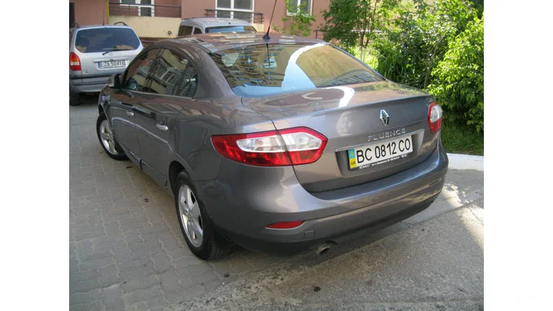 Renault Fluence 2011