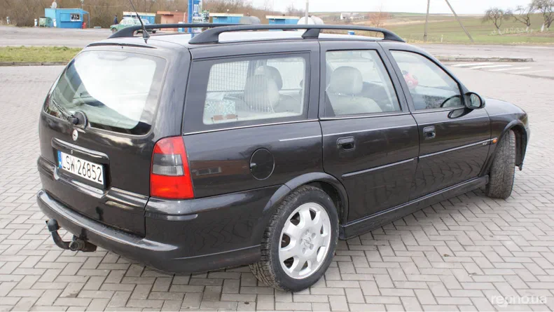 Opel Vectra 2000