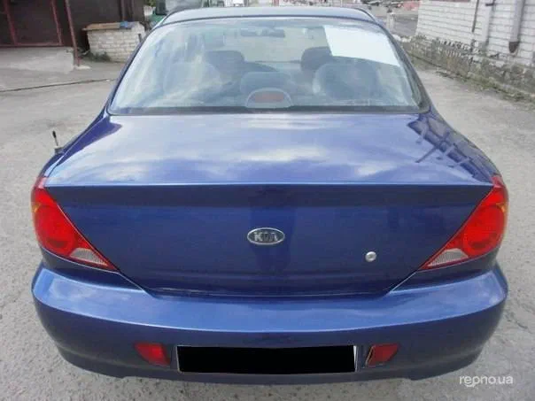 Kia Sephia 2003