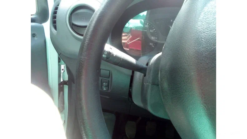 Peugeot Partner 2008 - 5