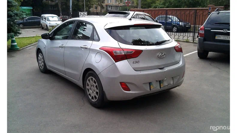 Hyundai i30 2013