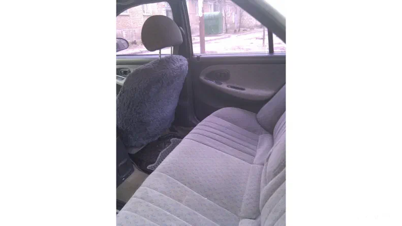 Hyundai Sonata 1996 - 6