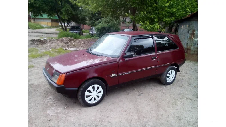 ЗАЗ 1102 «Таврия» 2003