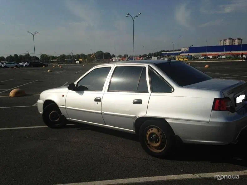 Daewoo Nexia 2013 - 9