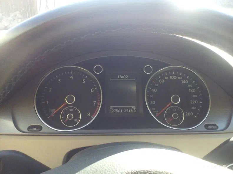 Volkswagen Passat 2011