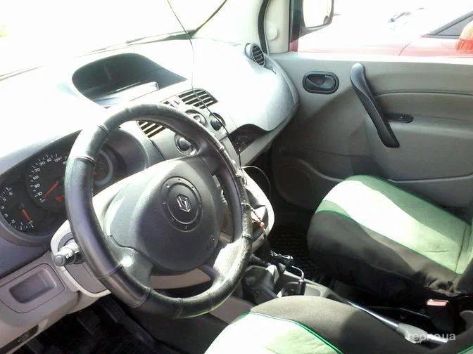 Renault Kangoo 2010 - 9