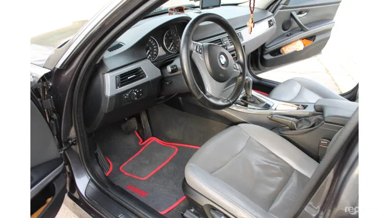 BMW 3 серія 2006 - 8